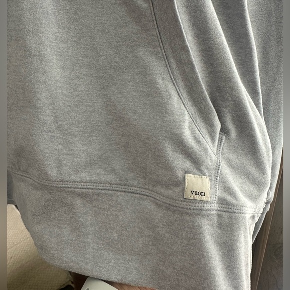 Vuori Ponto Performance Half Zip Hoodie - Picture 8 of 11